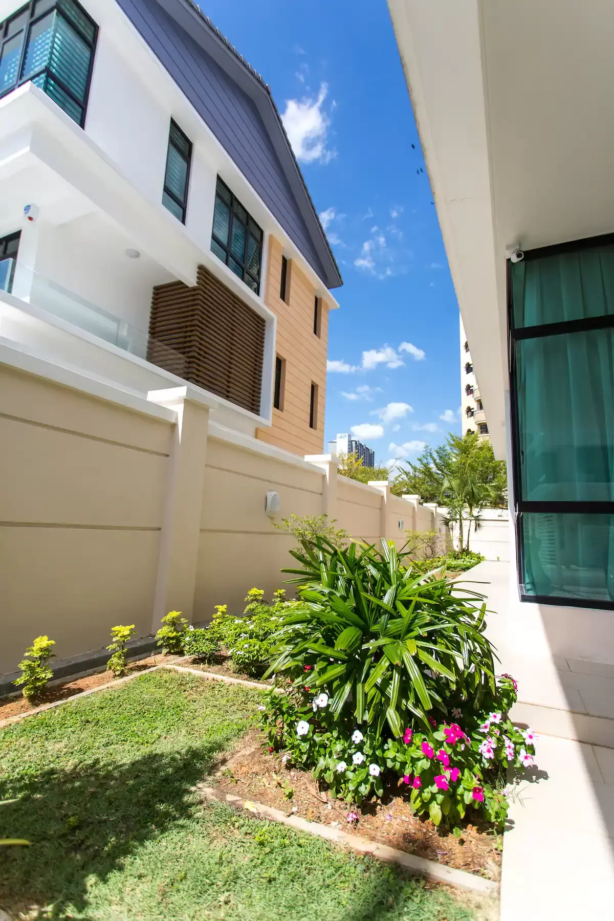 PEARL RESIDENCES BATU FERRINGHI PEARL RESIDENCES BATU FERRINGHI